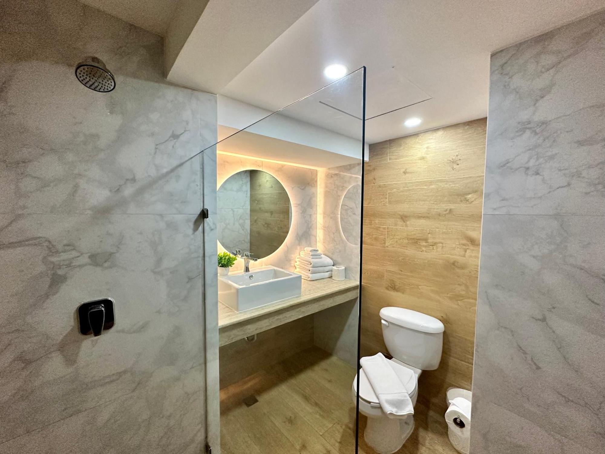 Cancun Plaza - Best Beach Екстер'єр фото