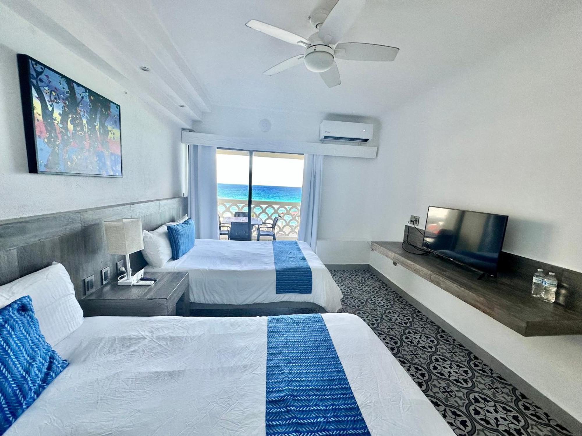 Cancun Plaza - Best Beach Екстер'єр фото